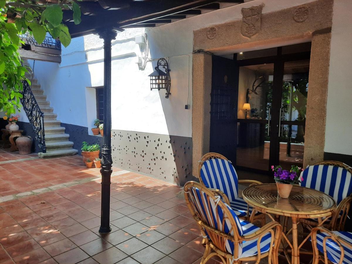 El Escudo De Calatrava Hotel Mohedas de la Jara Bagian luar foto